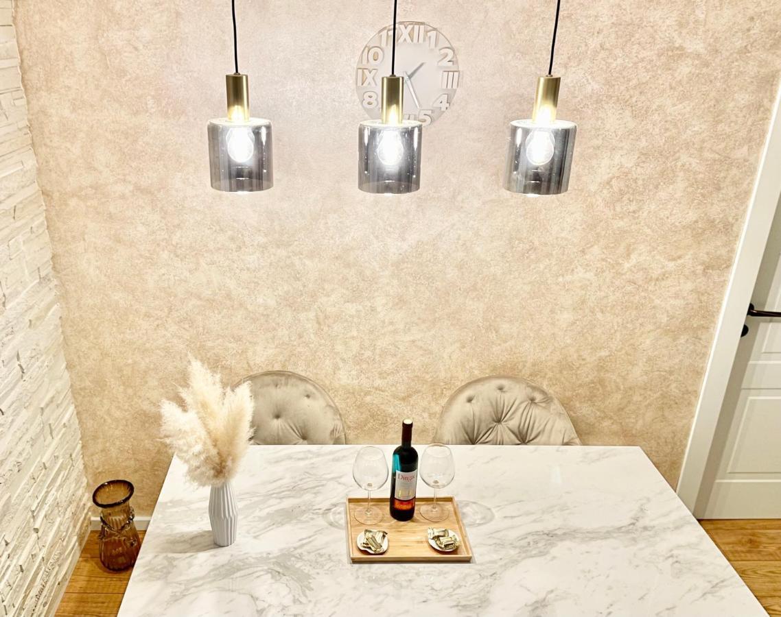 Luxury Apartment Jana สปลิท ภายนอก รูปภาพ
